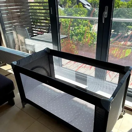 Mini Sun With Private Garage Parking Апартаменты *