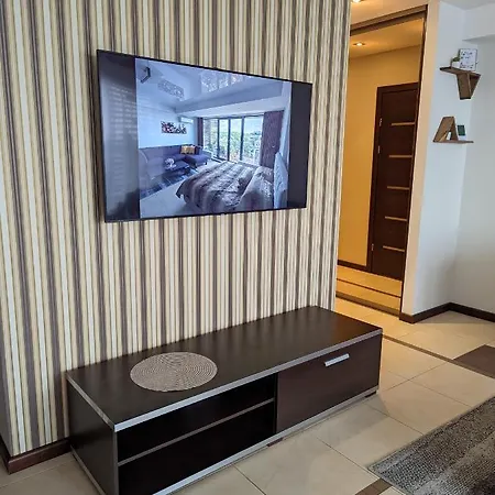 Mini Sun With Private Garage Parking アパート *