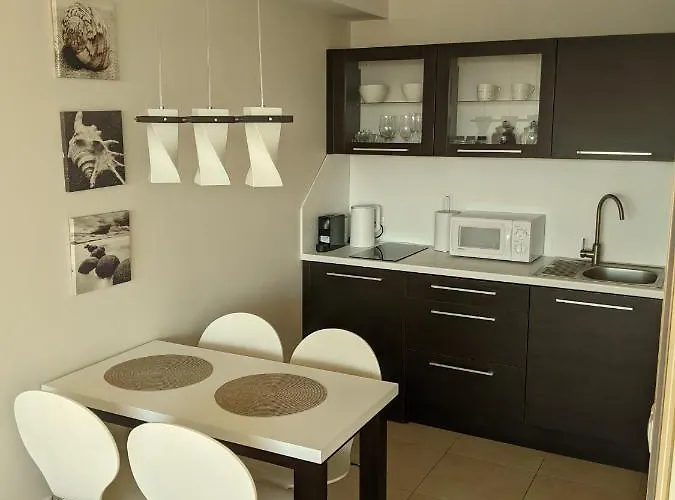 Mini Sun With Private Garage Parking פלאנגה