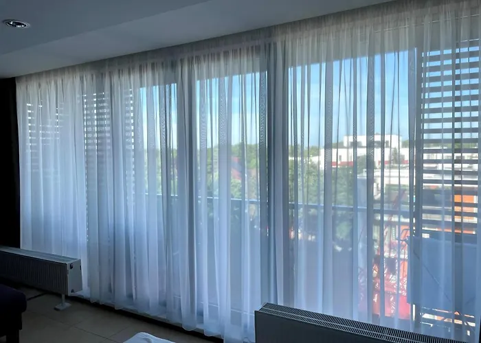 Mini Sun With Private Garage Parking Apartamento