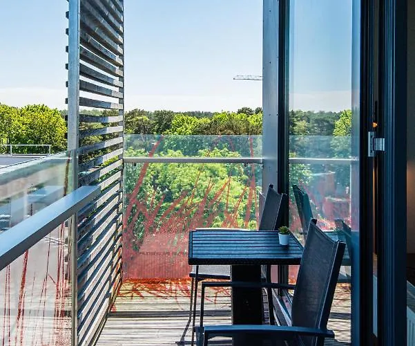 Mini Sun With Private Garage Parking Apartamento Palanga